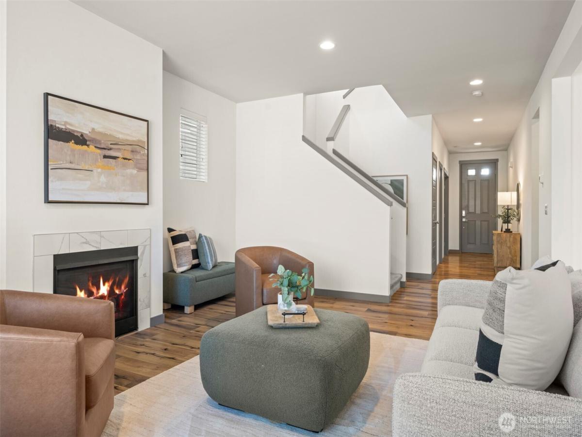 MLS #NWM2432185 image #0