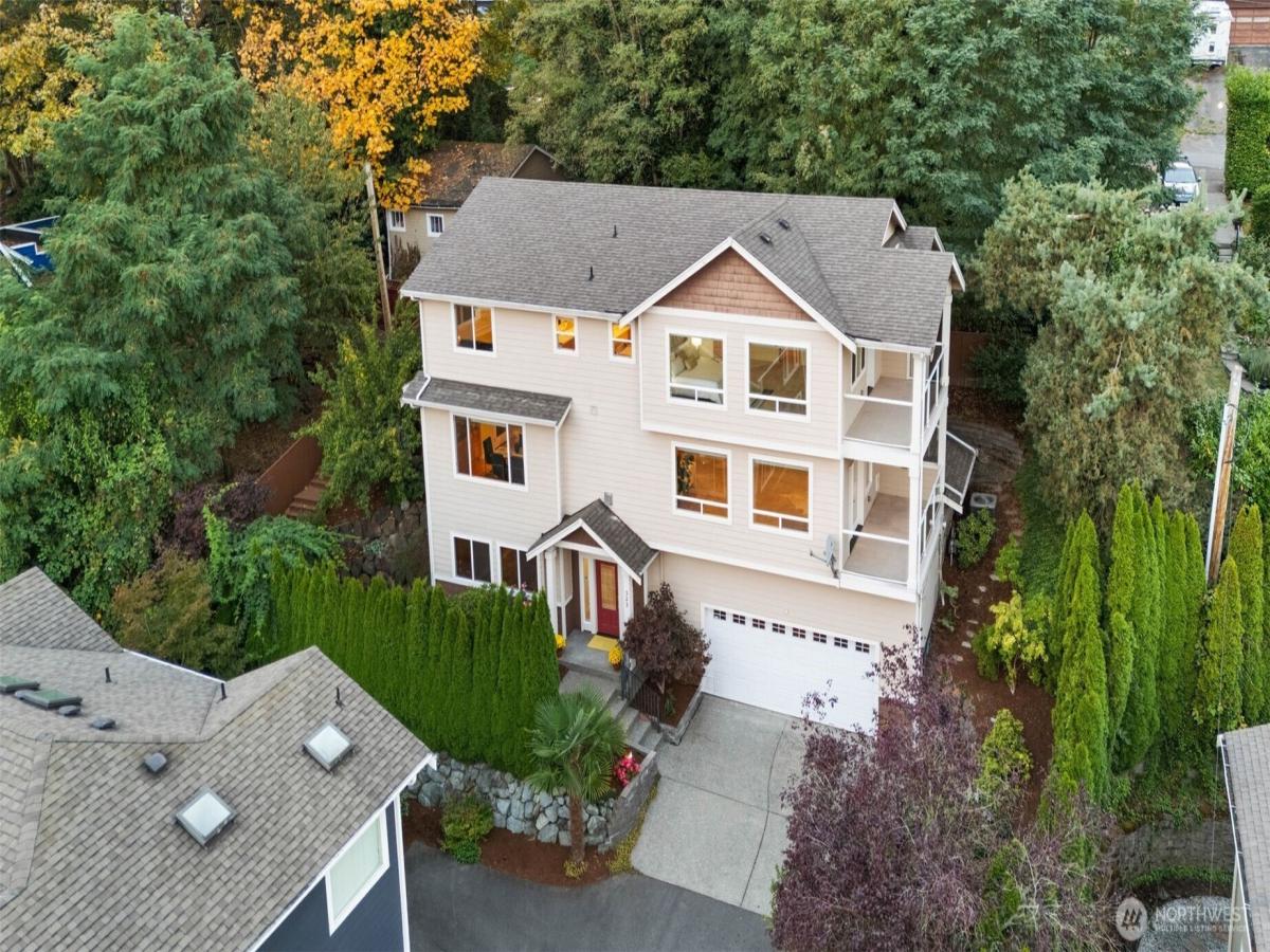 MLS #NWM2432338 image #0