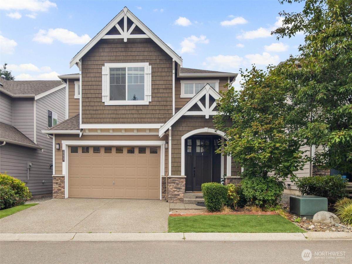 MLS #NWM2432393 image #0