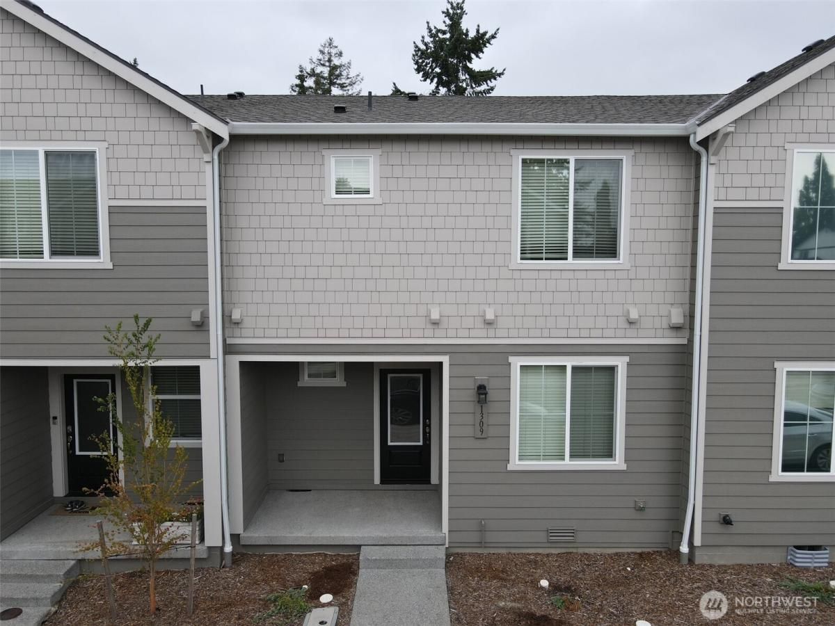 MLS #NWM2432467 image #0