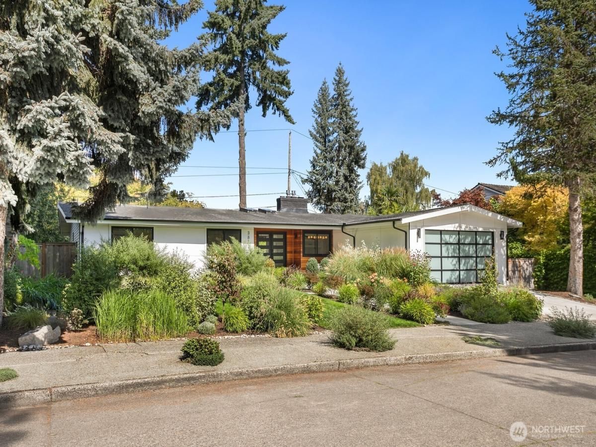 MLS #NWM2432559 image #0