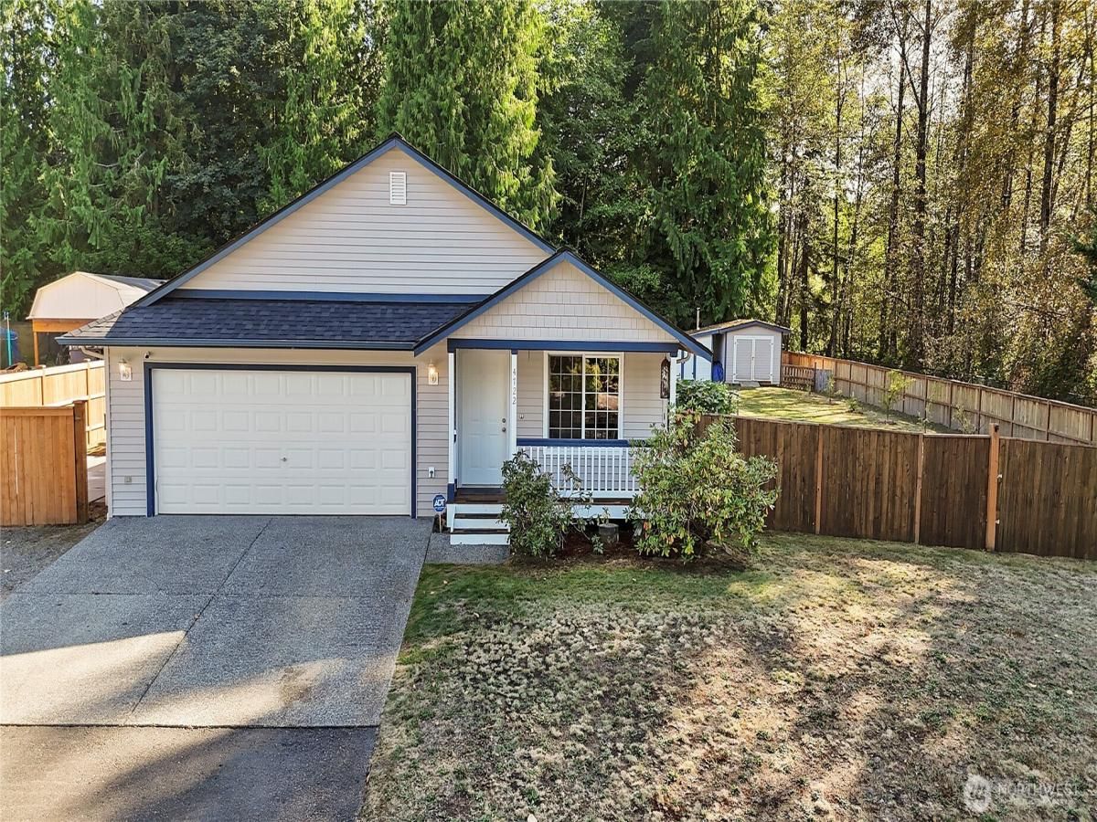MLS #NWM2432748 image #0