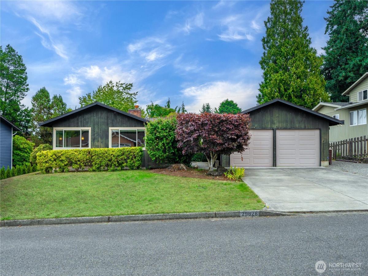 MLS #NWM2432857 image #0