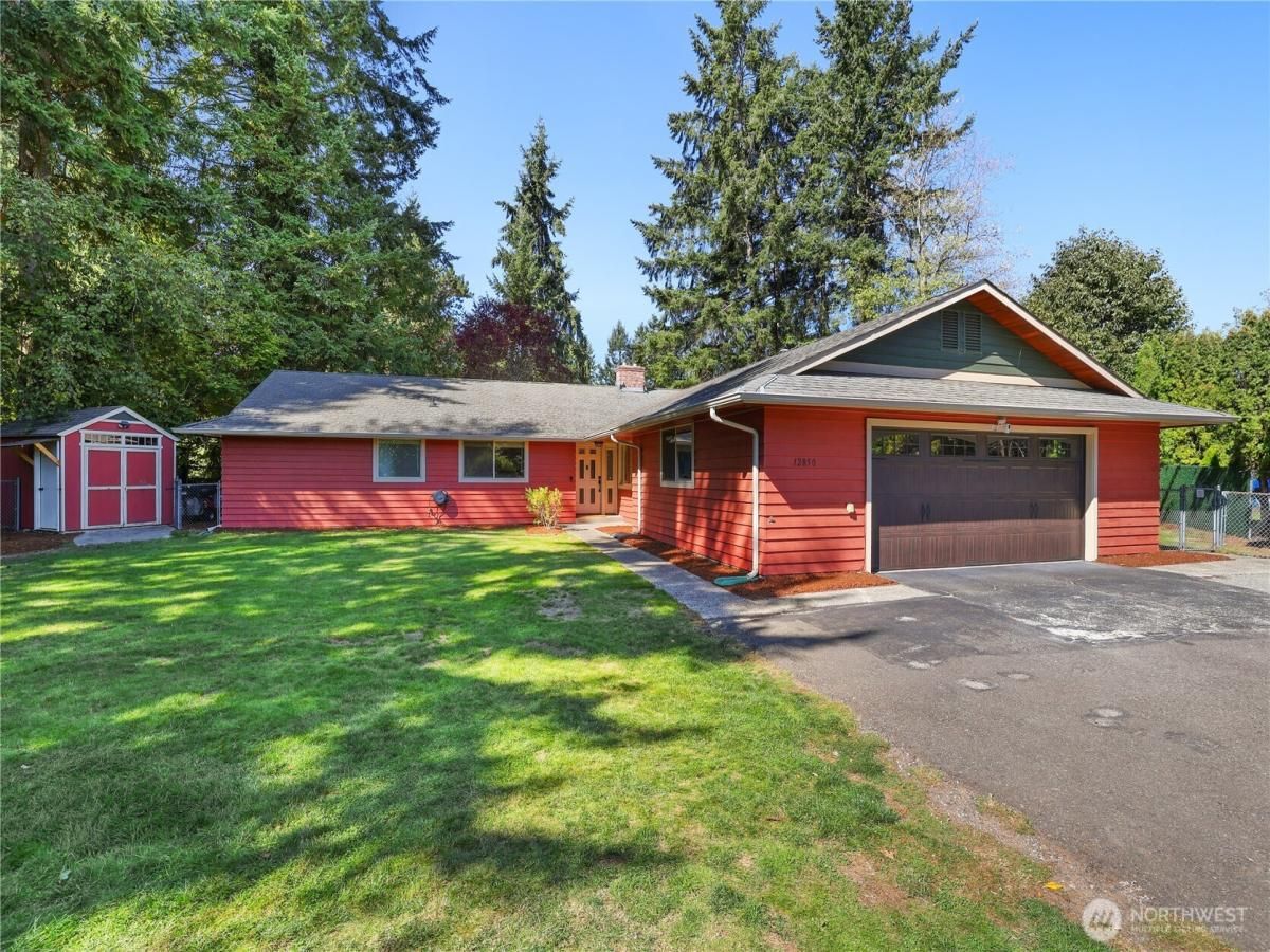 MLS #NWM2433127 image #0