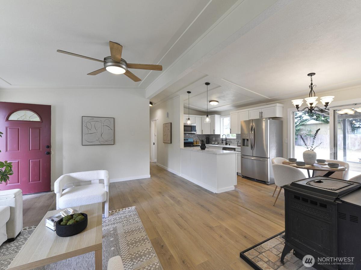 MLS #NWM2433291 image #0