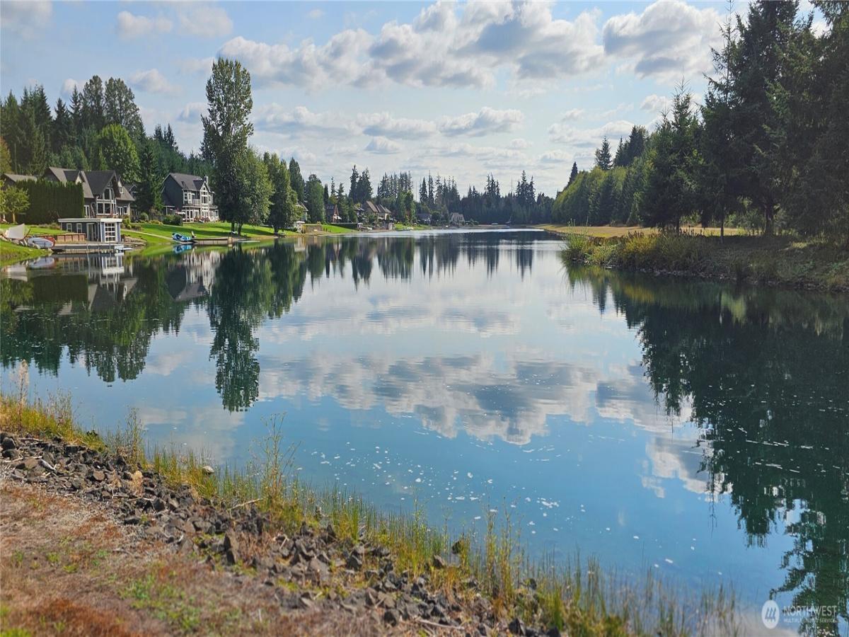 MLS #NWM2433293 image #0