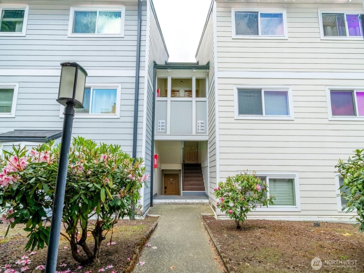 MLS #NWM2433401 image #0
