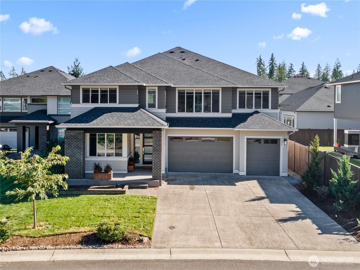 MLS #NWM2433561 image #0