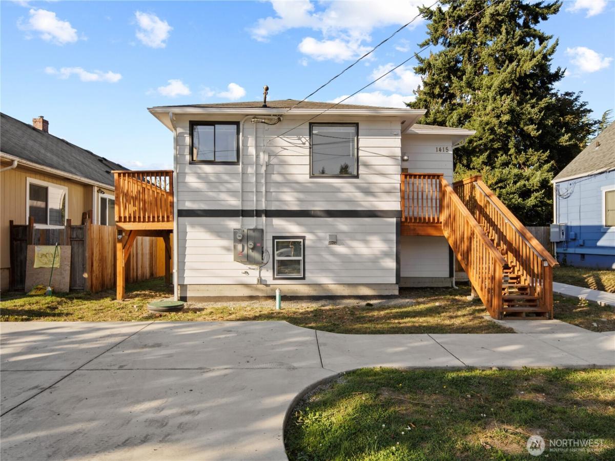 MLS #NWM2433563 image #0