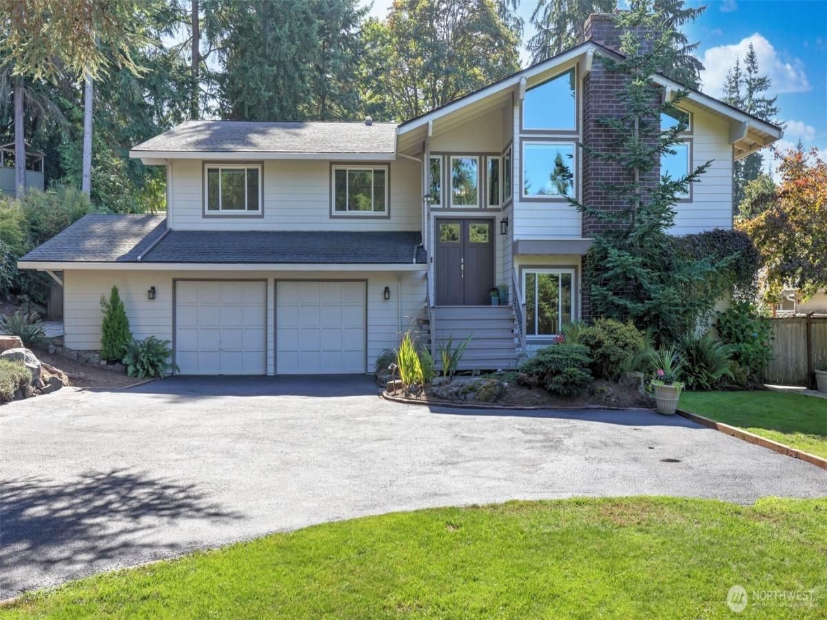 MLS #NWM2433594 image #0