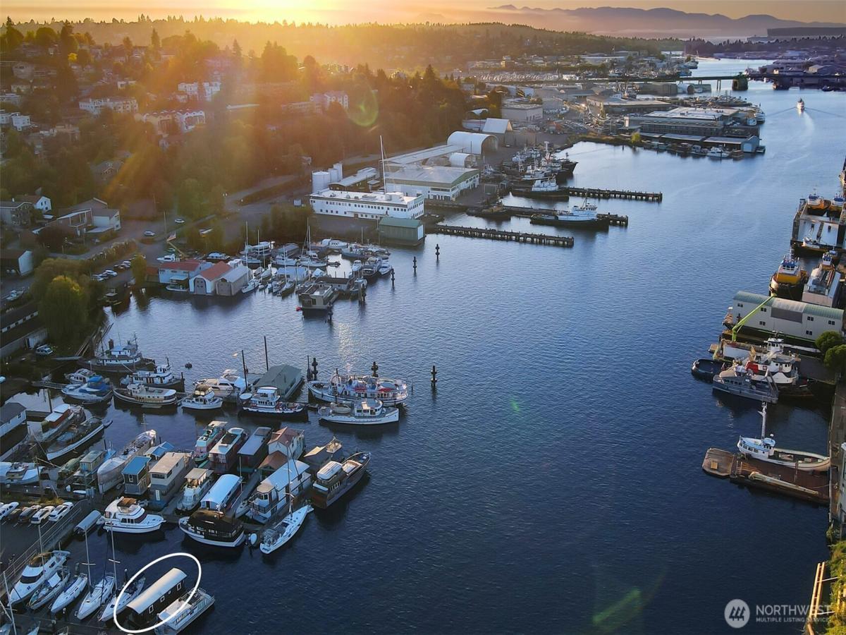 MLS #NWM2433618 image #0