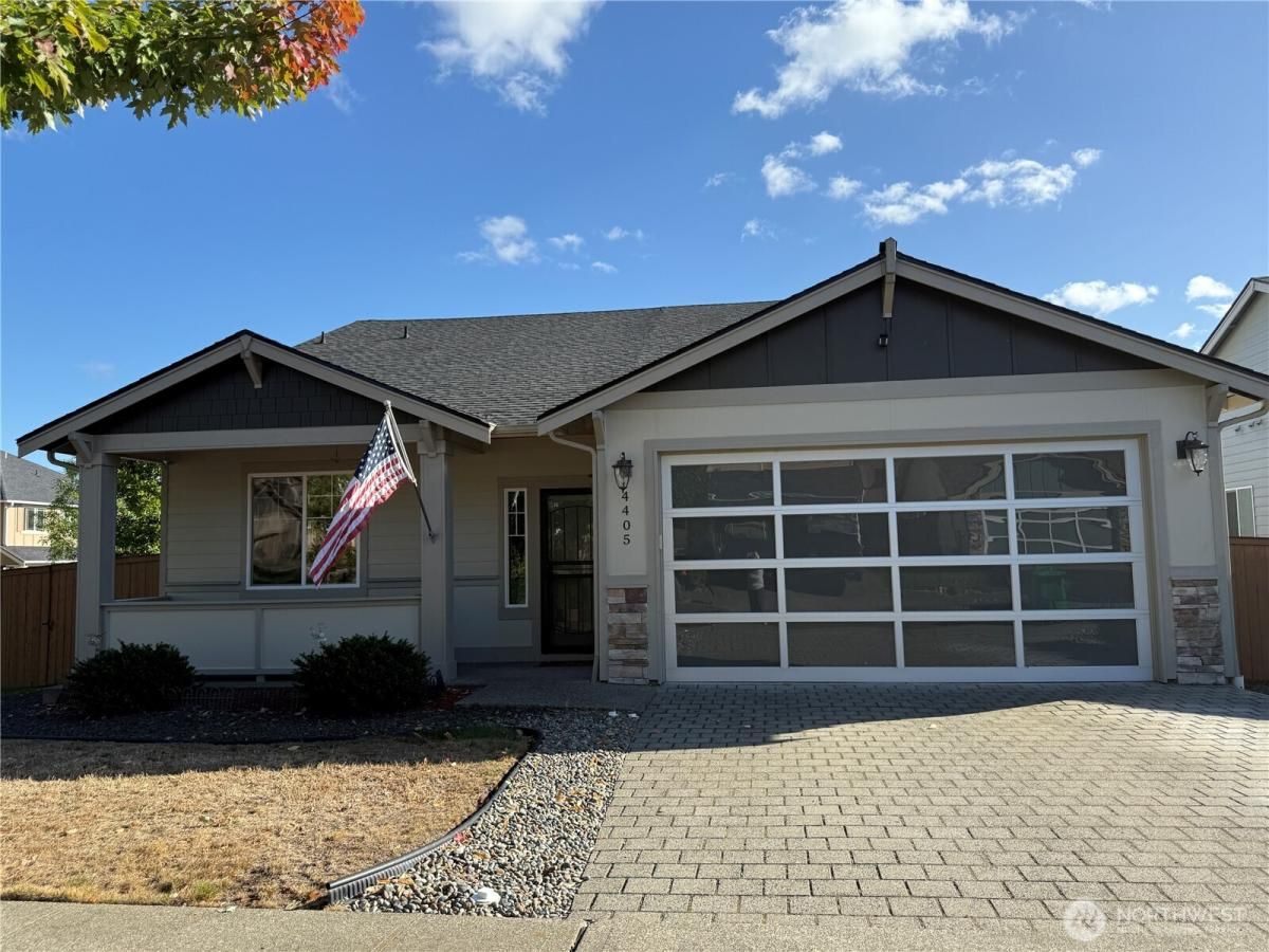 MLS #NWM2433866 image #0