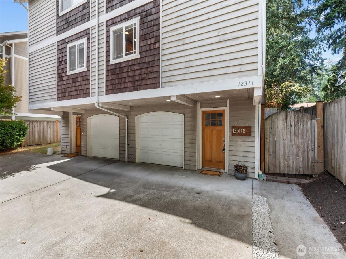 MLS #NWM2434122 image #0