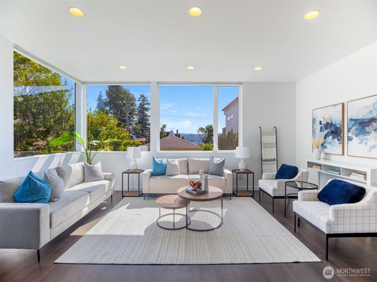 MLS #NWM2434219 image #0