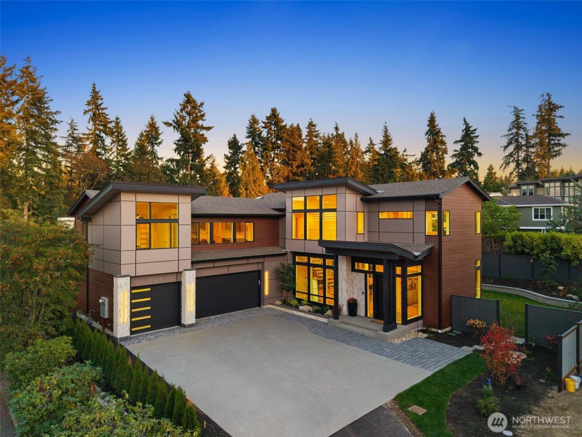MLS #NWM2434577 image #0