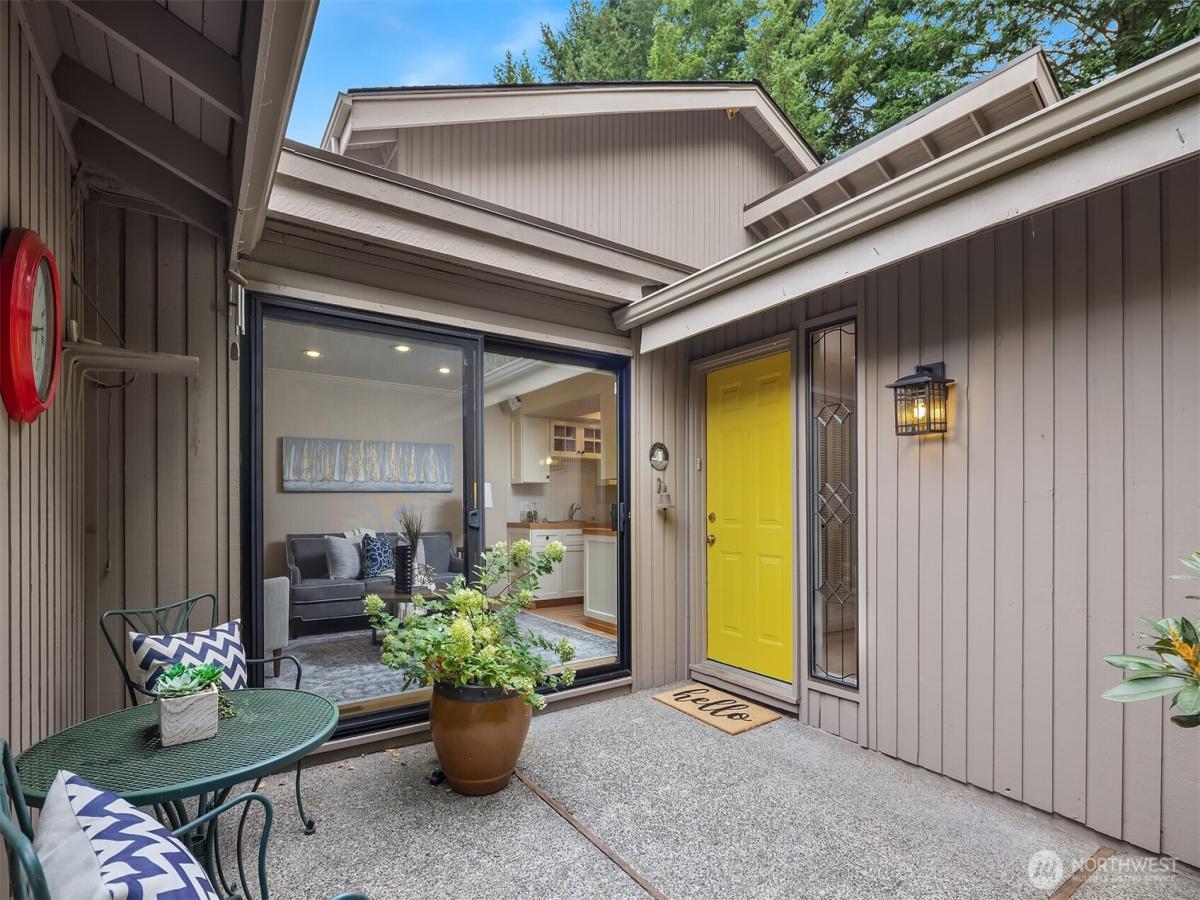 MLS #NWM2434590 image #0