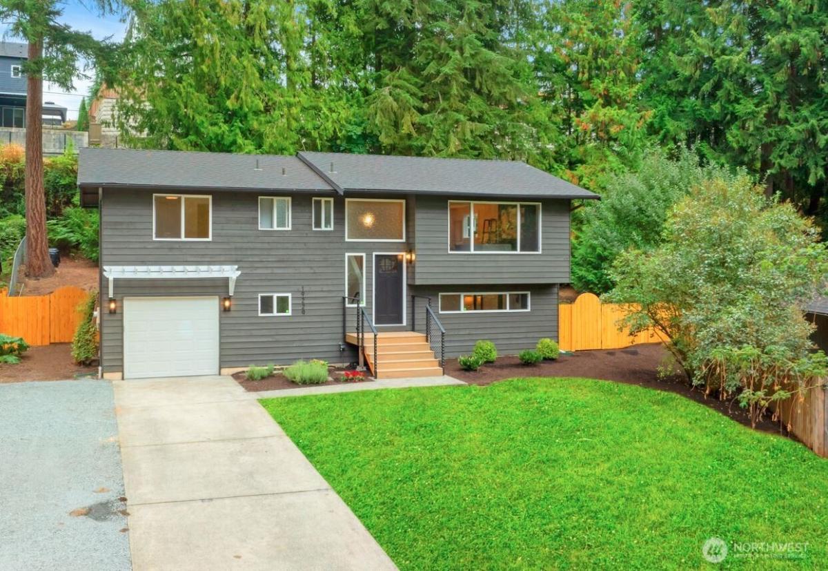 MLS #NWM2434602 image #0