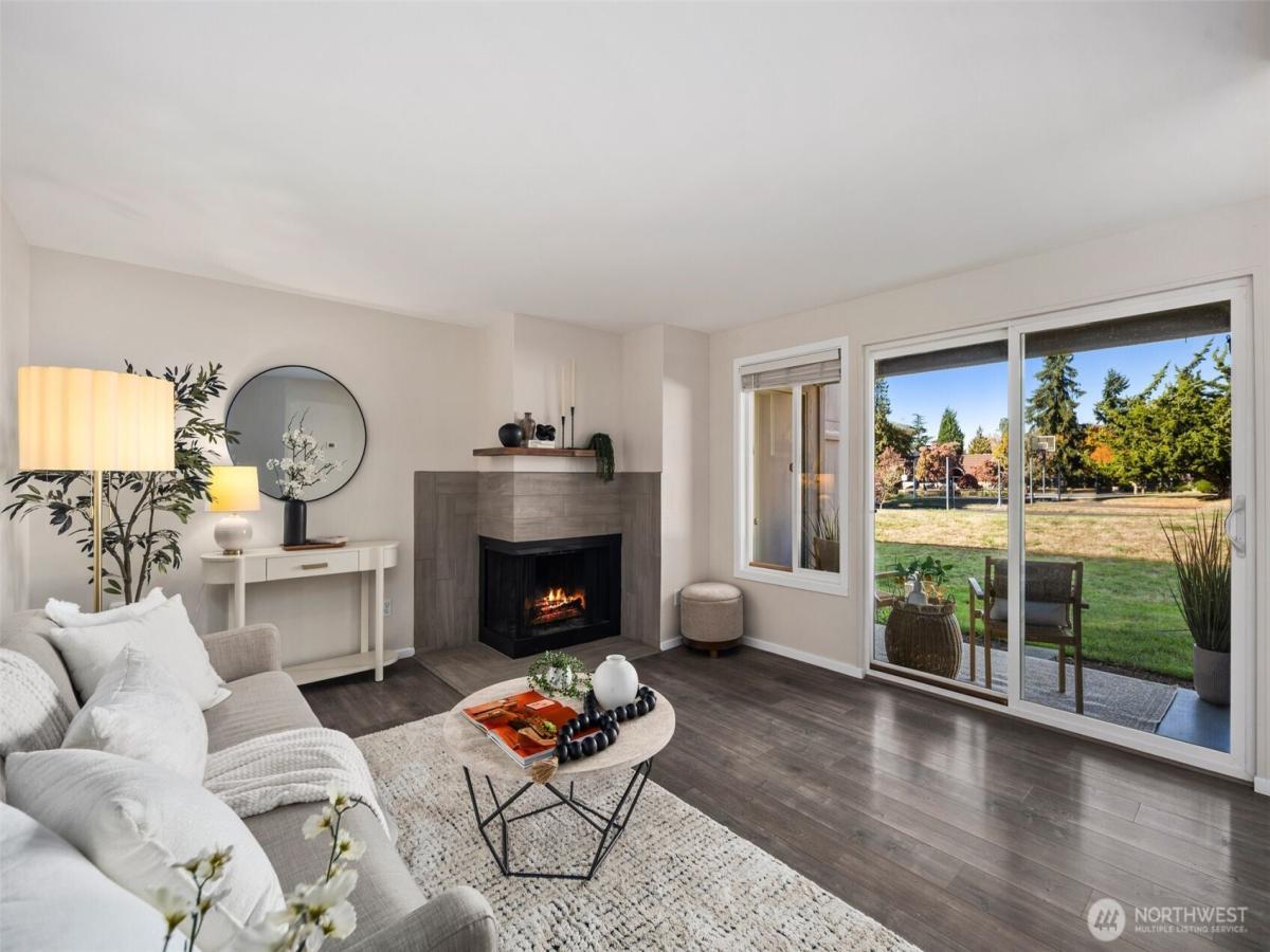 MLS #NWM2434688 image #0