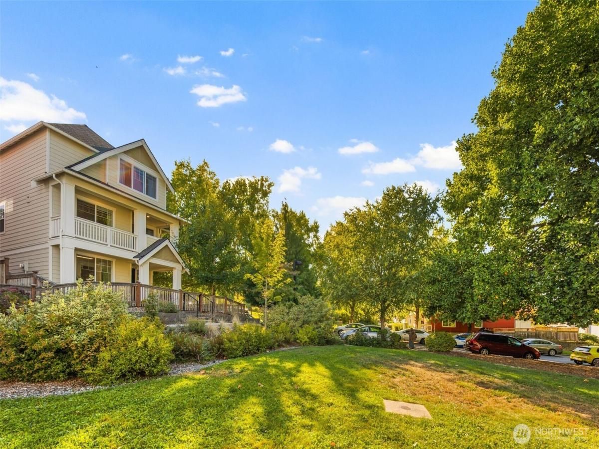 MLS #NWM2434775 image #0