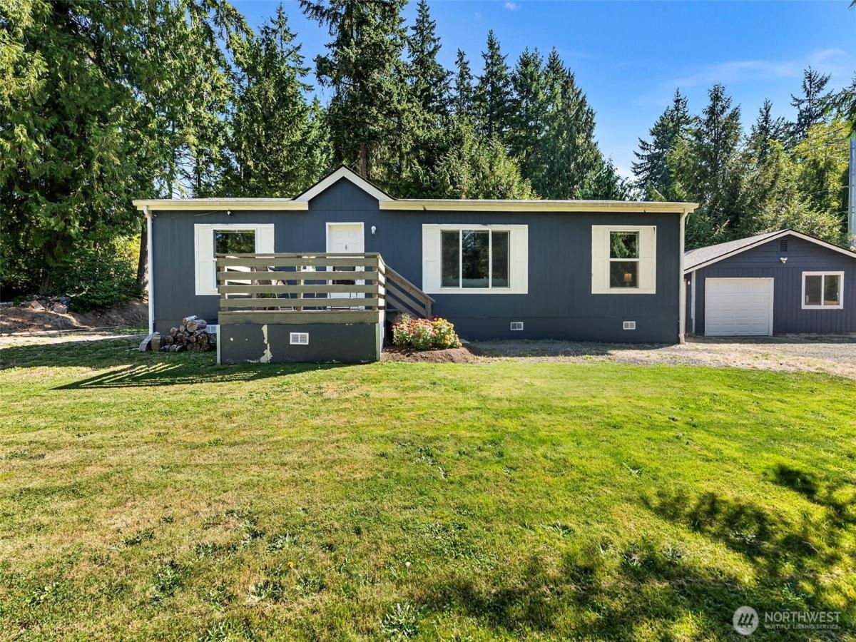 MLS #NWM2434806 image #0
