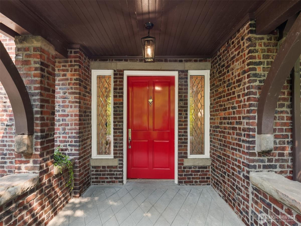 MLS #NWM2434831 image #0