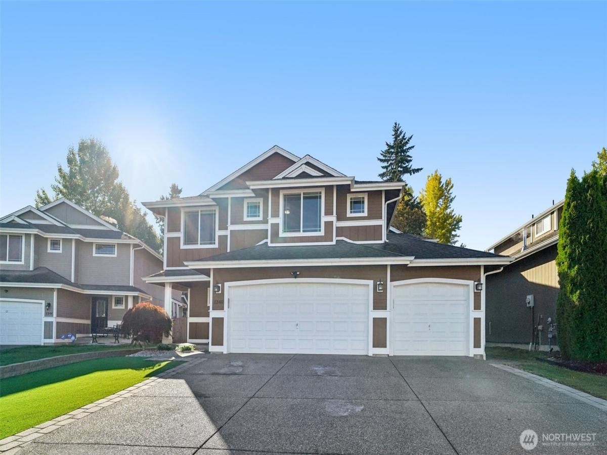 MLS #NWM2434867 image #0