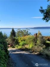 MLS #NWM2434952 image #0