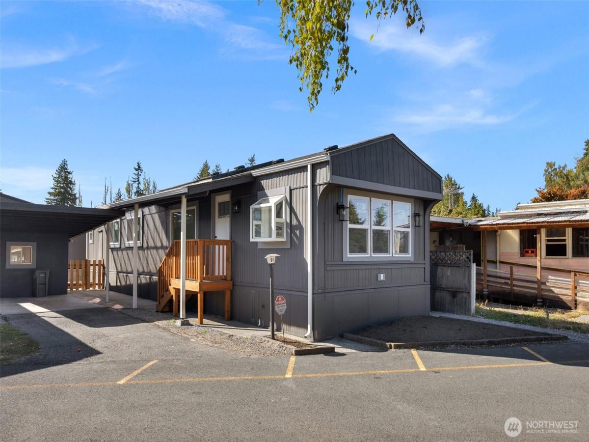 MLS #NWM2434992 image #0