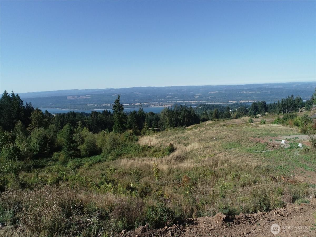 MLS #NWM2435016 image #0