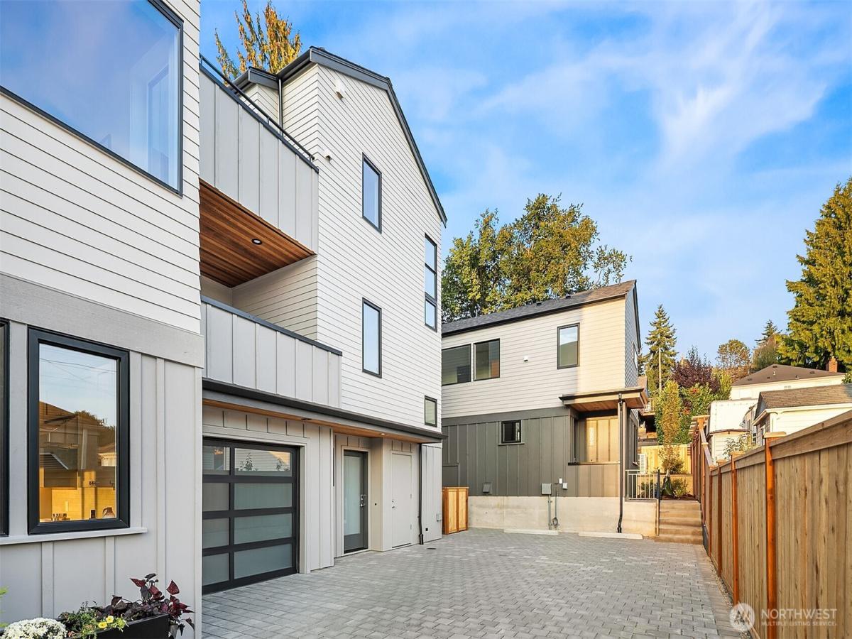 MLS #NWM2435070 image #0