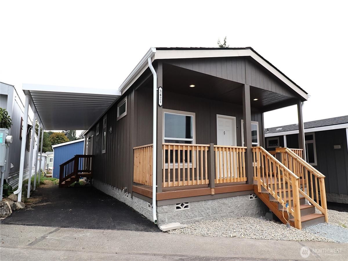 MLS #NWM2435413 image #0