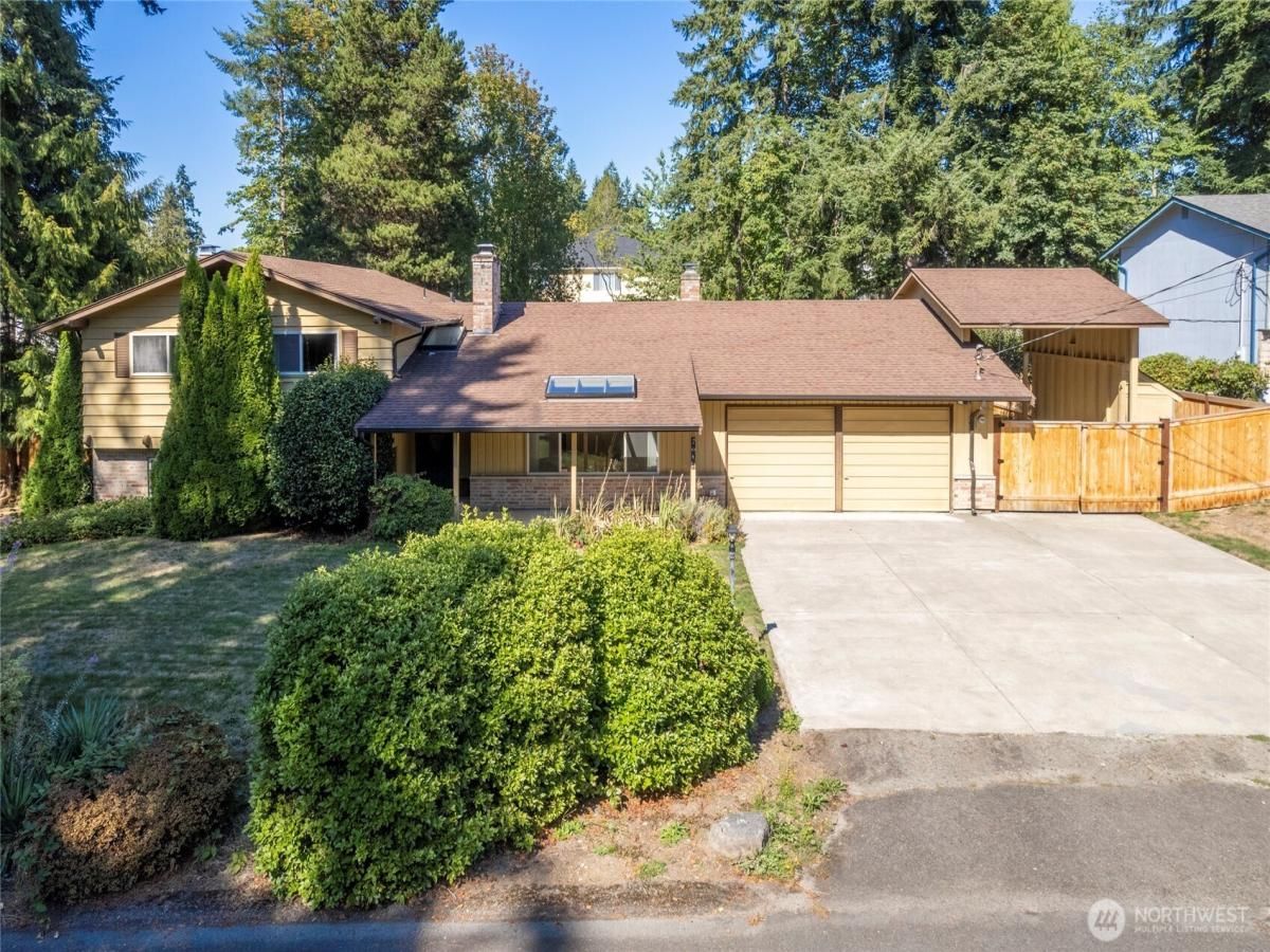 MLS #NWM2435432 image #0