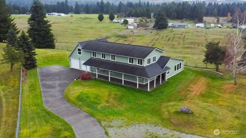 MLS #NWM2435511 image #0