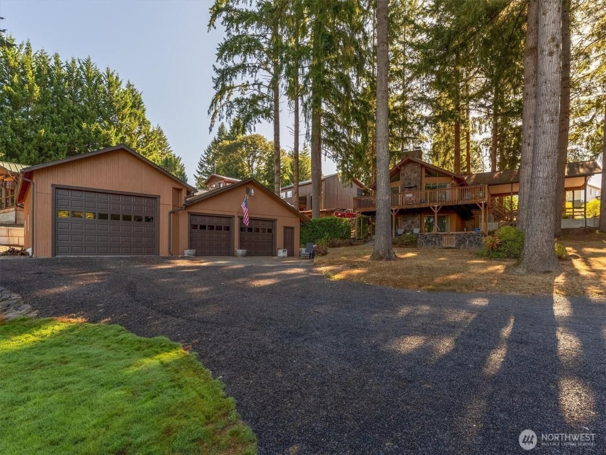 MLS #NWM2435559 image #0