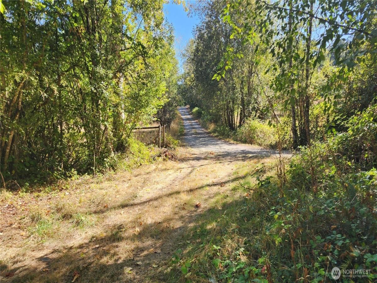 MLS #NWM2435813 image #0