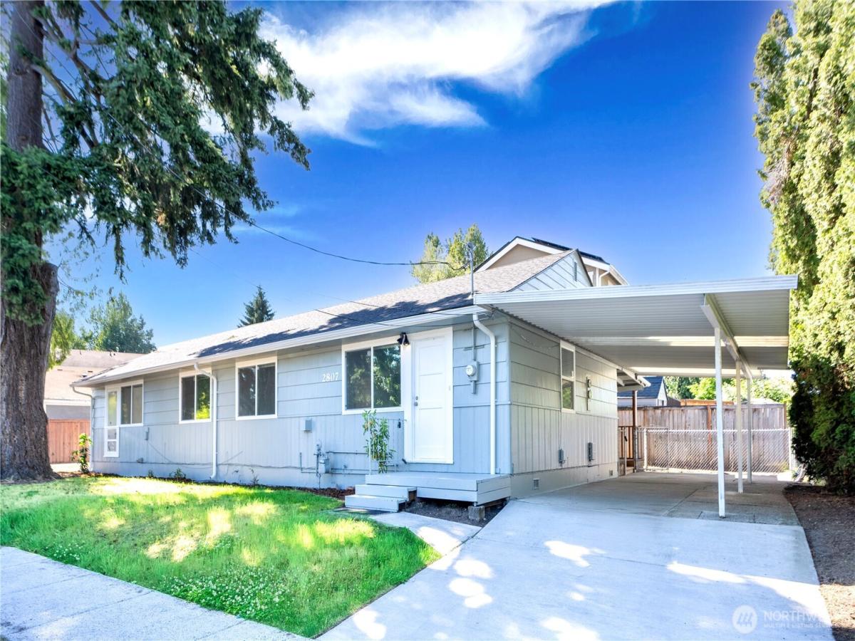 MLS #NWM2435839 image #0