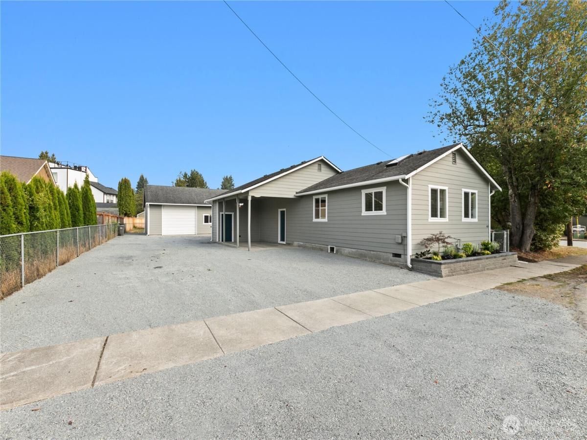 MLS #NWM2435895 image #0