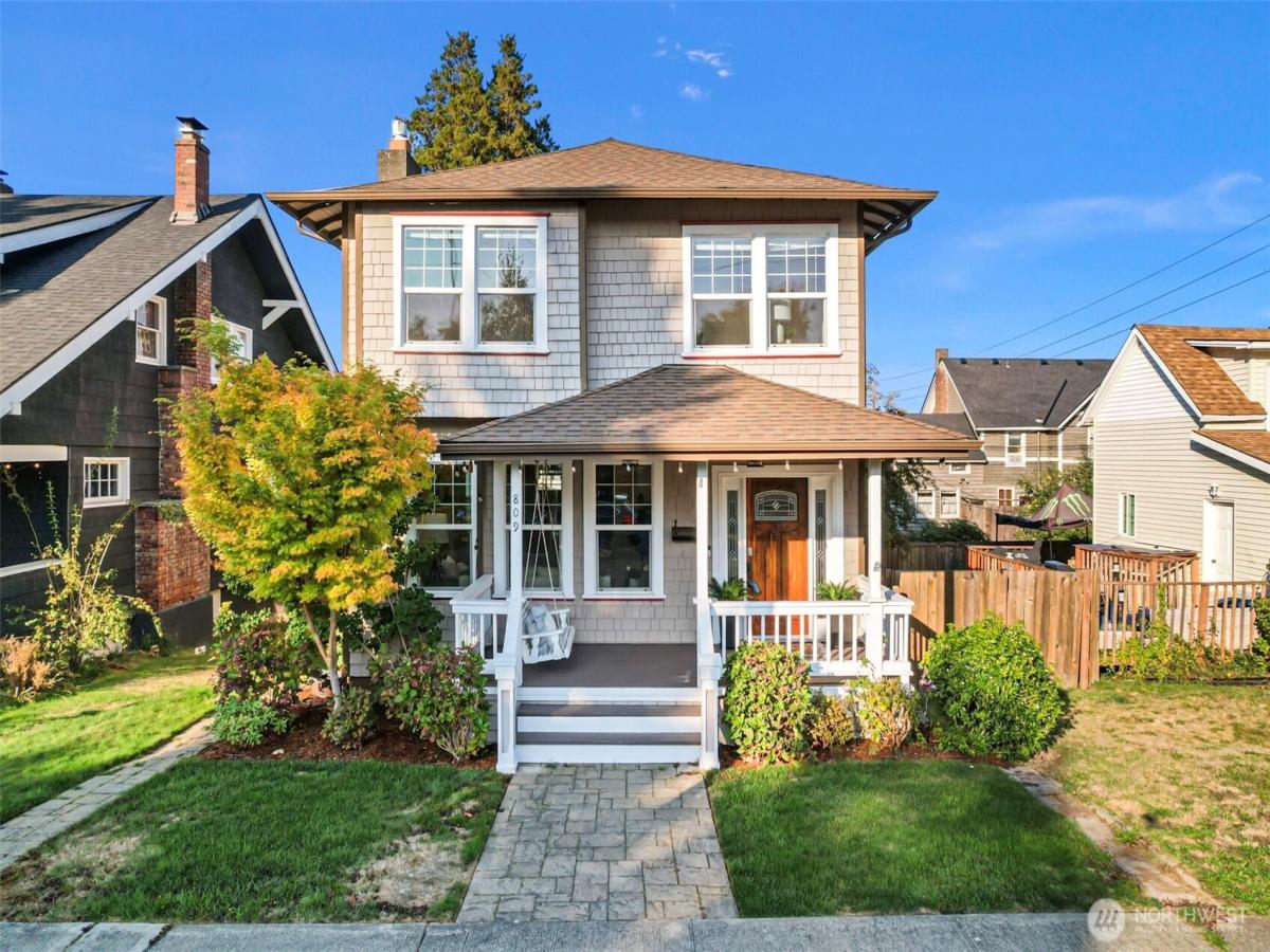 MLS #NWM2435911 image #0