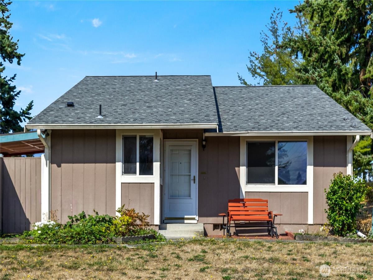 MLS #NWM2436049 image #0