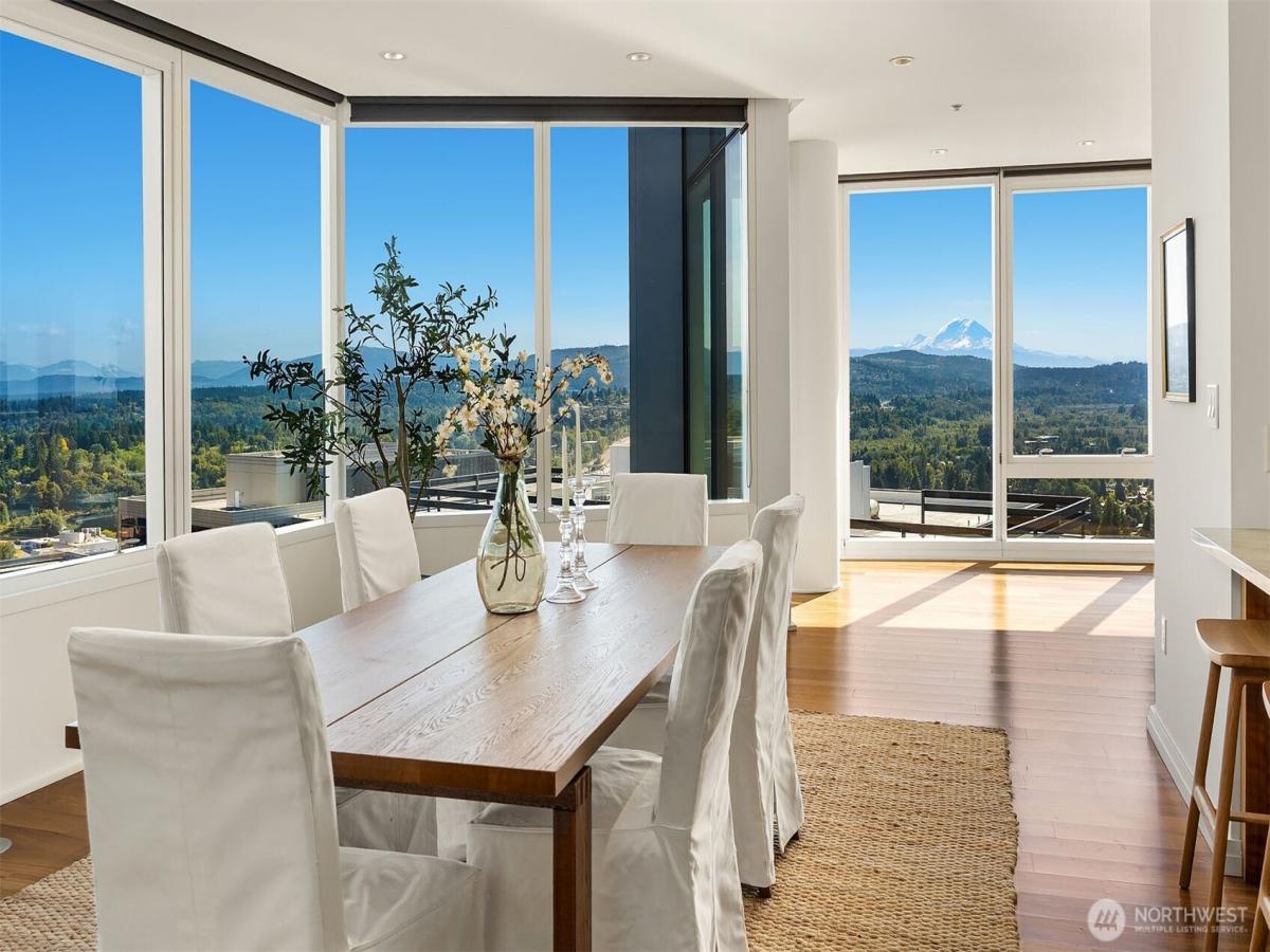 MLS #NWM2436125 image #0