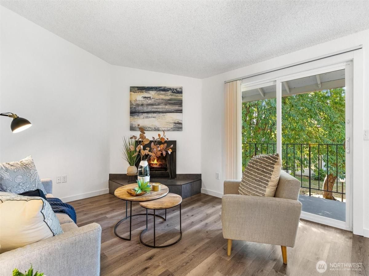 MLS #NWM2436302 image #0