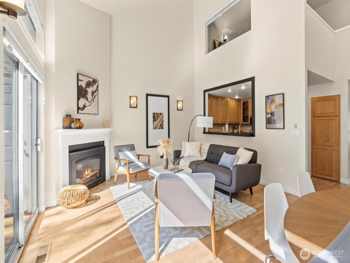 MLS #NWM2436484 image #0