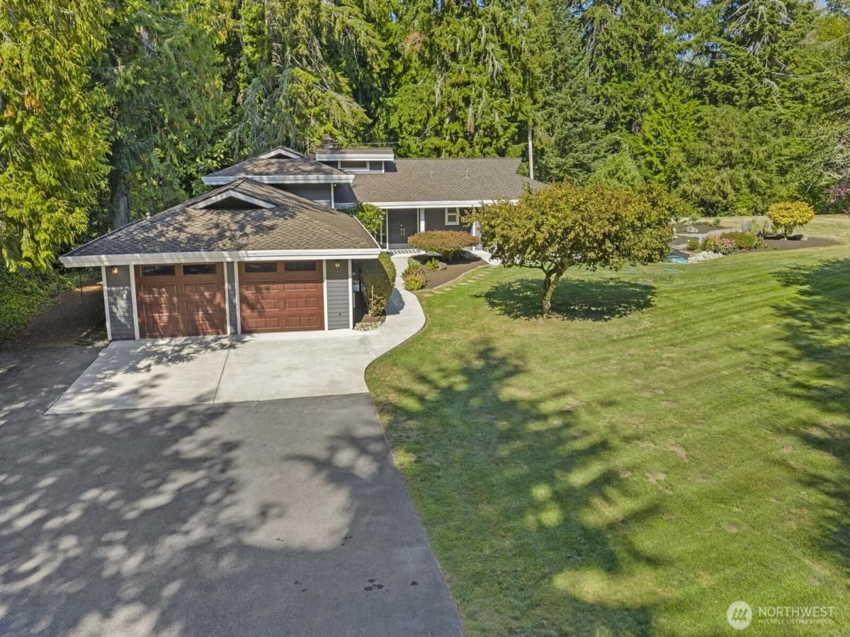 MLS #NWM2436491 image #0