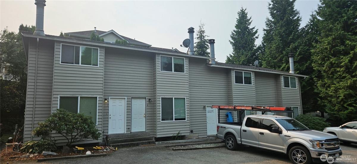MLS #NWM2436507 image #0
