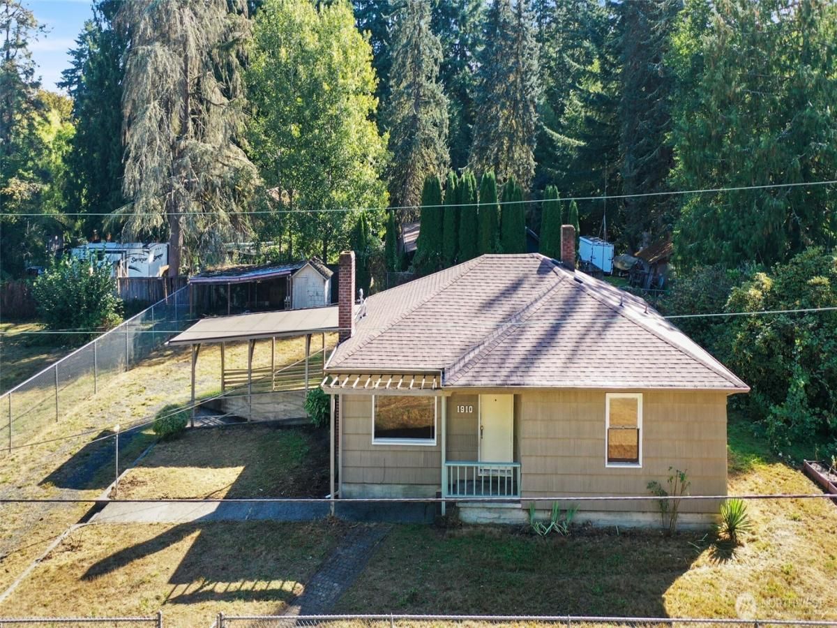 MLS #NWM2436639 image #0