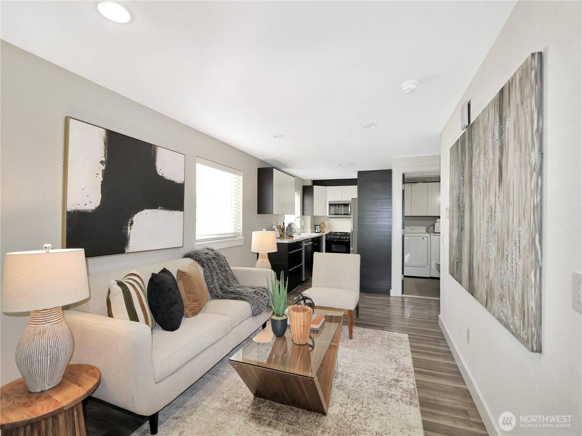 MLS #NWM2436728 image #0