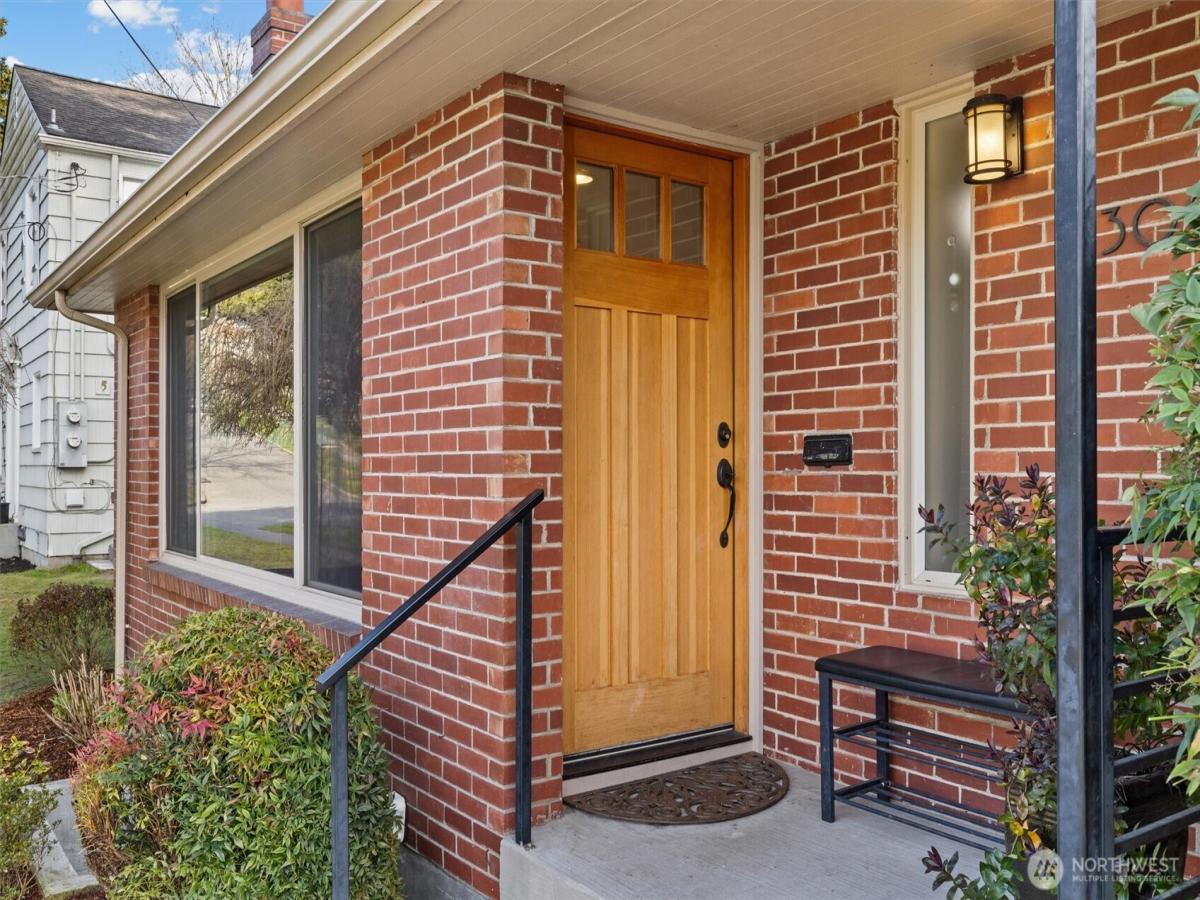 MLS #NWM2436864 image #0