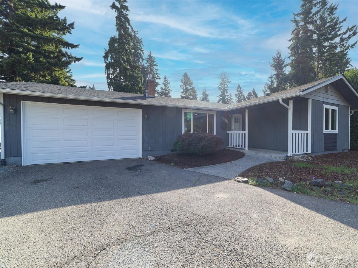 MLS #NWM2436884 image #0