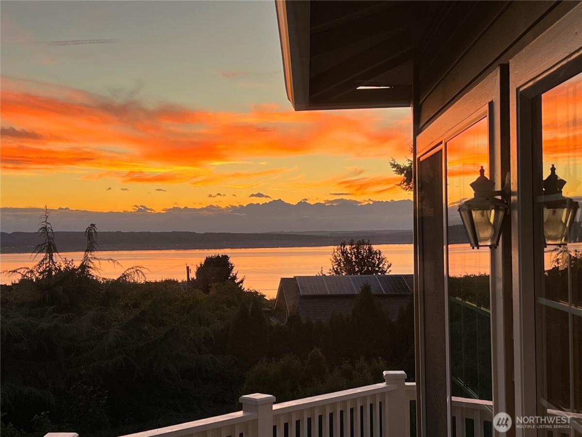 MLS #NWM2436893 image #0