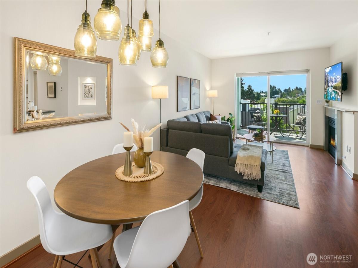 MLS #NWM2436897 image #0